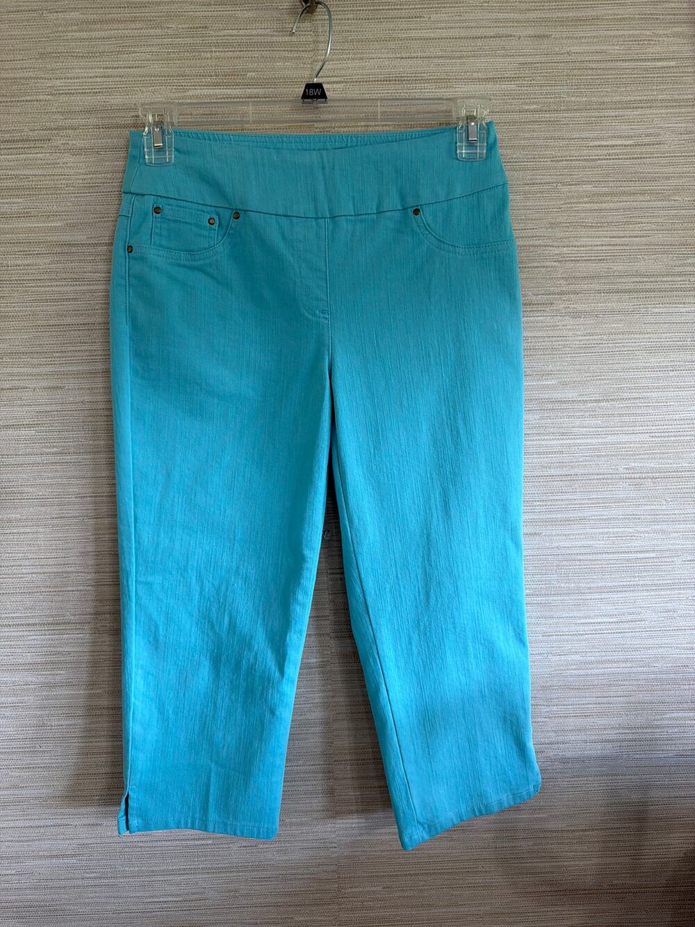 Ruby Rd. Pull on Capri stretch jeans women's size 6 NWT
